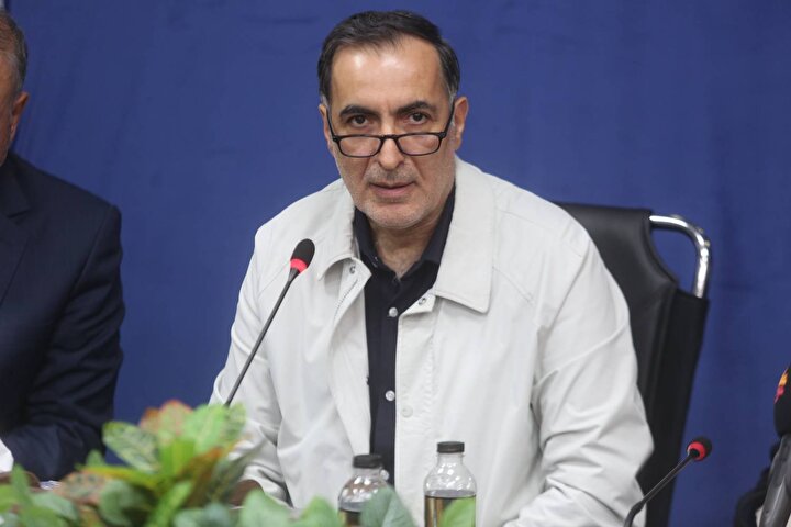 مراسم تشییع پیکر مطهر رهبر شهید باید با شکوه و عزت برگزار شود